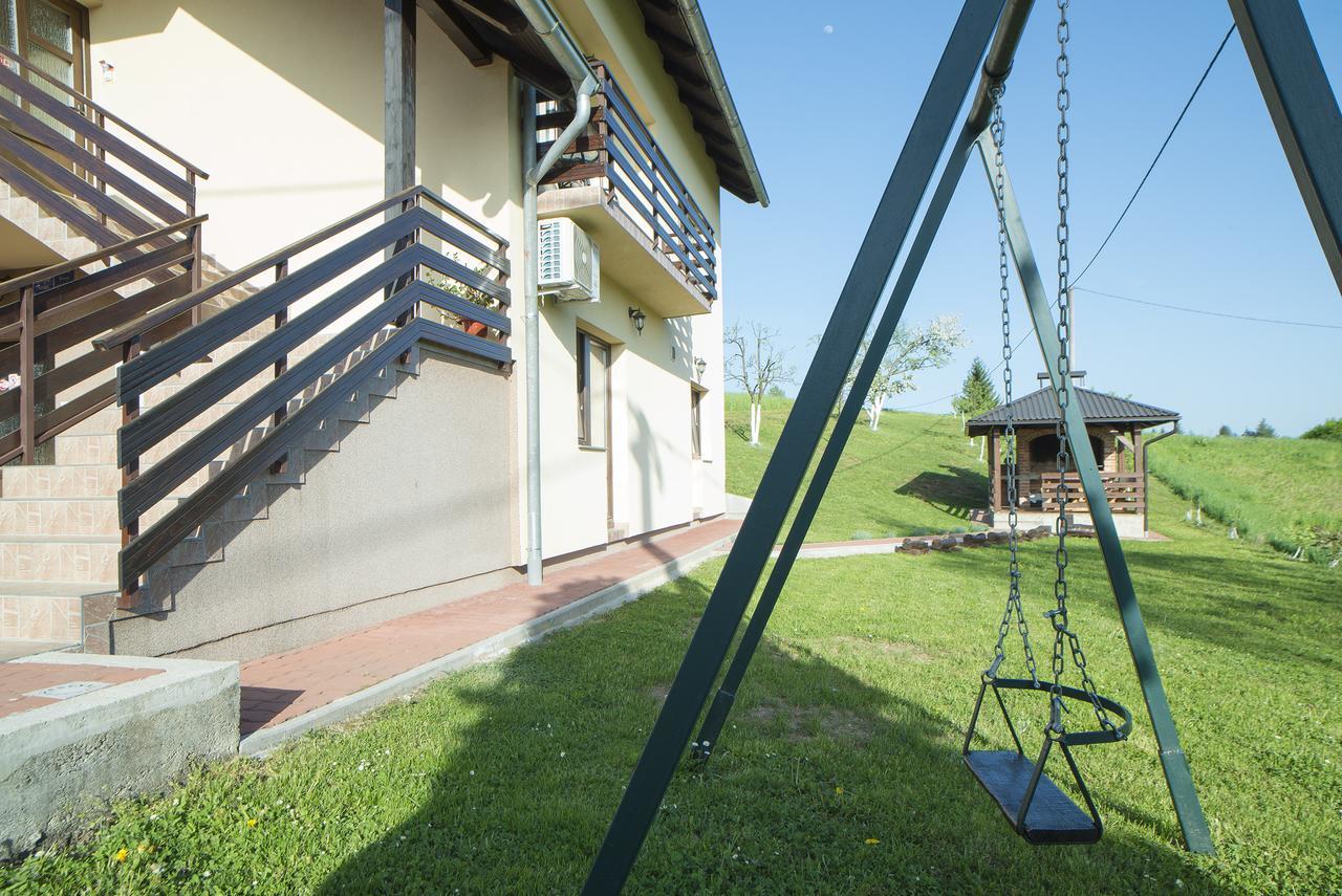 Apartment Ante Slunj Exterior foto